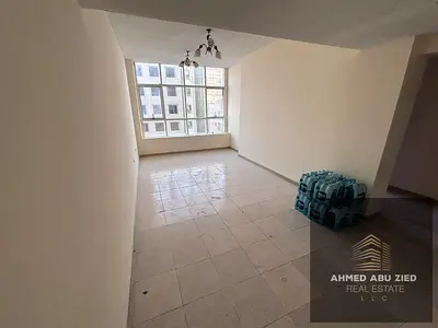 افخم تشطيبات مودرن / مناسب للعائلات وطلاب جامعه عجمان / بلكونه اطلاله مفتوحه / مطبخ مغلق / لوكيشن مميز قريب للجامعه والخدمات/ سهل الوصول لدبي والشارقه
