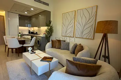 Fully Furnished 2BR | Luxury design | Vacant