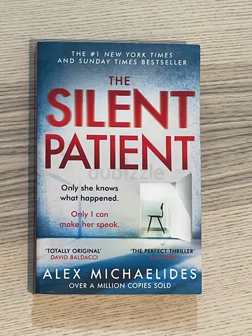 The Silent Patient by Alex Michaelides (paperback)