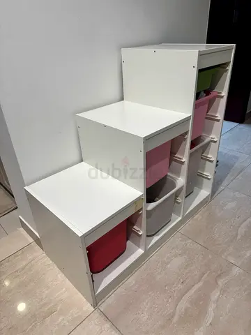 IKEA White zig-zag modular bookshelf / display shelf - good condition