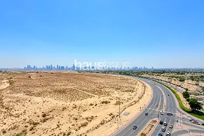 Handed Over | Mid Floor | Racecourse View