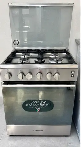 Bompani Italian 5-Burner Gas Cooker with Oven – Excellent Working Condition