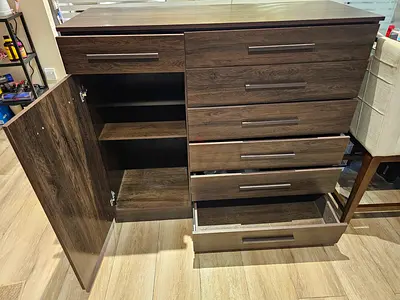 Cabinet drawer