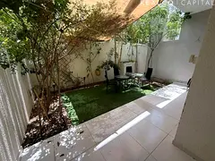 AMAZING MIDDEL 3 BEDROOMS UNIT BEST LOCATION