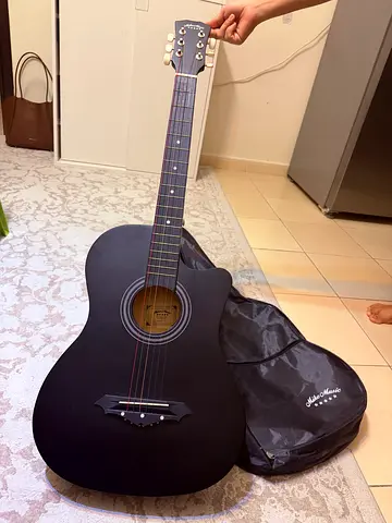 Guitar for sale