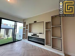 Upgraded 4-Bedroom End Unit | Single Row | Direct Pool Access