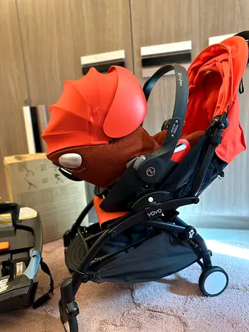 Yoyo stroller with cybex car seat and adapter