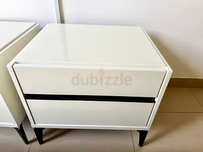 White Glossy Bedside Table with 2 Drawers