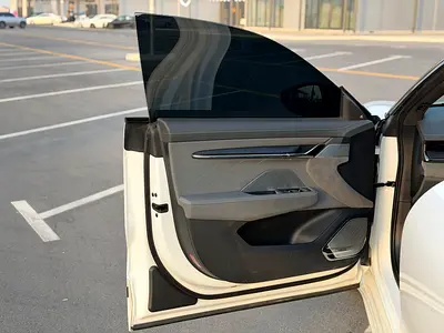 2023 Zeekr 001 — миниатюра 18
