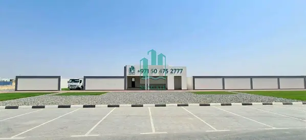 Open Yard with Offices & Shops for Rent | Al Sajaa, Sharjah (T)(I)