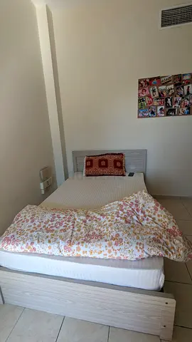 Double bed with high quality mattress in NEW condition