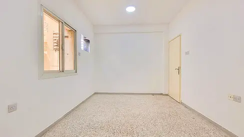 FAMILY SHARING 1 BHK NEAR BUS STATION SATWA