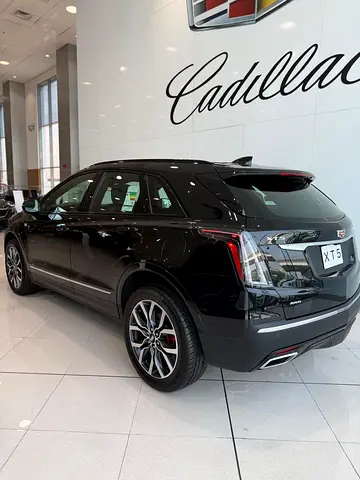 2025 Cadillac XT5 照片 4