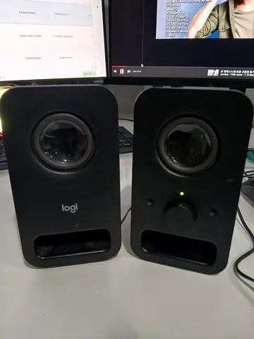 Logitech Stereo PC Speakers (Pair) — Compact USB/3.5mm, Works