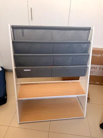 Kids children’s bookshelf with fabric shelves. In great condition.