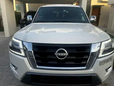 2024 Nissan Armada Platinum - Japanese Specs - Excellent Condition