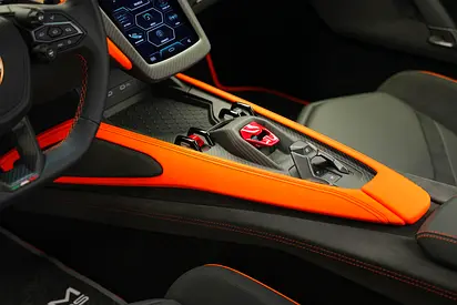 صورة مصغرة 17 لـ 2024 Lamborghini REVUELTO
