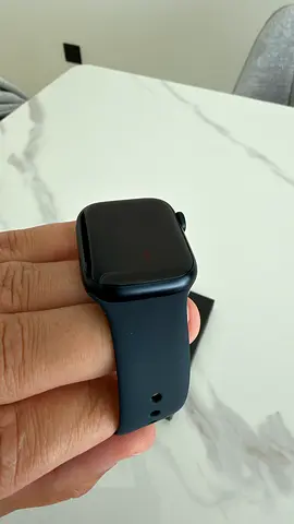 Apple Watch Series 9 (GPS + Cellular) 41mm Midnight / Black + LTE + Sport Band