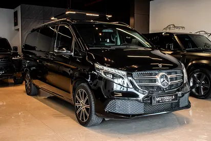 2020 Mercedes-Benz V-Class V 250 | GCC | 8-Seater | Luxury • Comfort