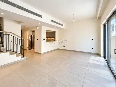 Close to lagoon|Handed Over|Best Deal|Best Price