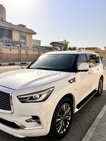 2019 Infiniti QX80 Luxury GCC Specs