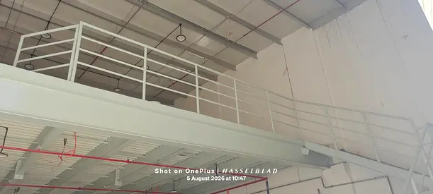 🏢 Brand-New Warehouse for Rent | Suitable for Showroom | 3677 Sq. Ft. Including Mezzanine | Opposite Madina Supermarket