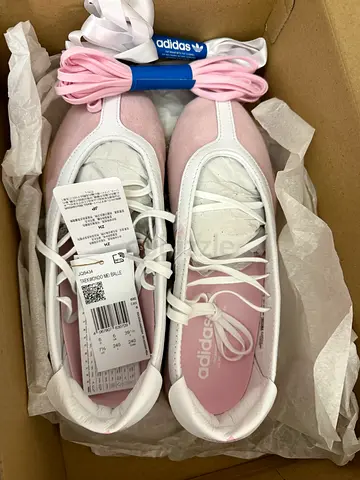 Adidas pink white ballet-style trainers, size UK6 (brand new with tags)