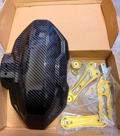 Universal adjustable aluminum motorcycle fender for Cafe Racers, electric bikes scooters and ADV b