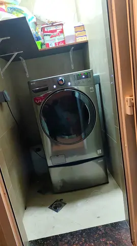 Lg 20 kg washer and 9 kg dryer with mini washer slightly used