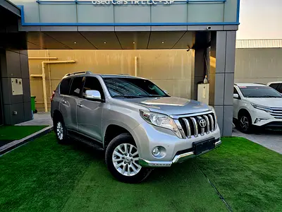 PRADO VXR / V4 2.7/ ELECTRIC SEATS/ SUNROOF/ LEATHER/ SINGLE OWNER