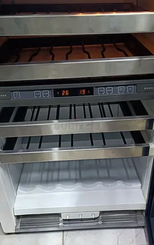 Sub Zero- stainless steel wine cooler / beverage fridge - good condition