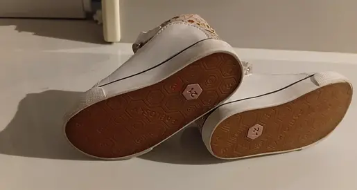 Pablosky Toddler Shoe - Like New