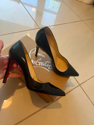 Authentic Christian Louboutin Pigalle black heels size 37