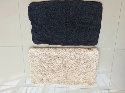 Set of 2 Small Plush Rectangular Rugs / Bath Mats - Cream & Dark Grey