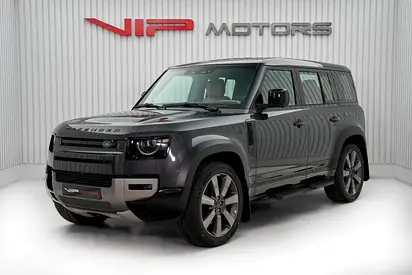 LAND ROVER DEFENDER V8 P525, 2025, GCC, DEALER WARRANTY AND SERVICE CONTRACT,  EXCELLENT CONDITION