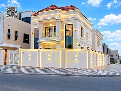 Distinctive corner villa – 3 floors – Registration and ownership fees included – Direct from the ow