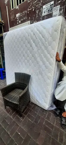 King size mattress 180x200cm. All times delivery service available