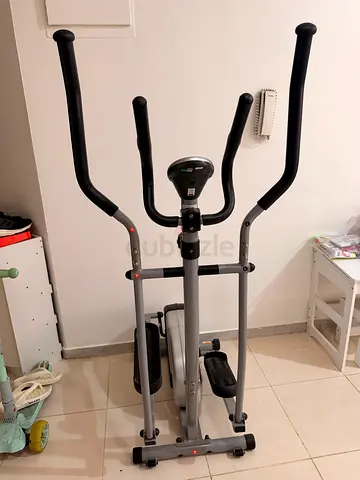 Elliptical Machine Sunny Health & Fitness Upright Elliptical w/Adjustable Magnetic Resistance
