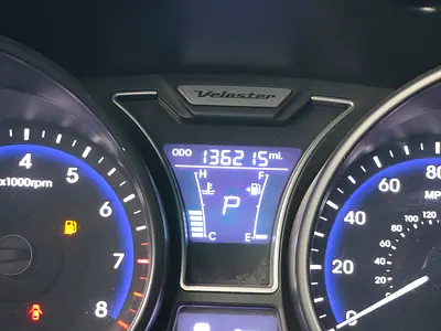 صورة مصغرة 14 لـ 2013 Hyundai VELOSTER