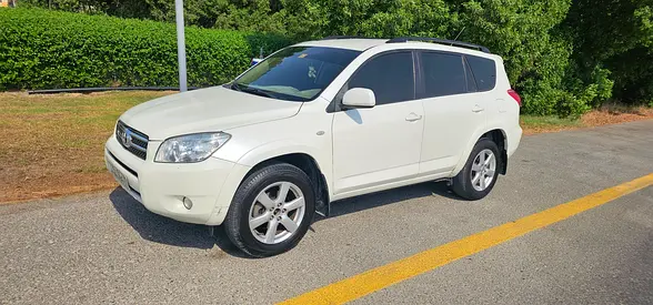 2008 Toyota RAV 4 — фото 4