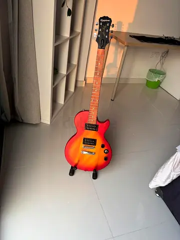 Epiphone les paul vintage edition electric guitar combo