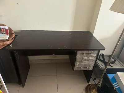 OFFICE DESK WITH 3 DRAWERS – ONLY AED 100!