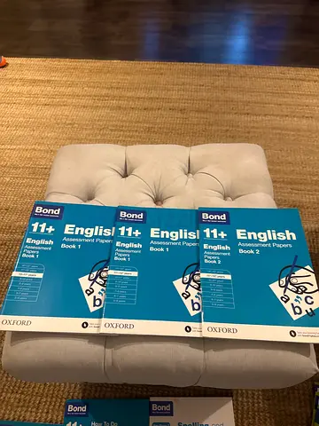 Bond 11+ English Practice Papers (Oxford) - Set of Books