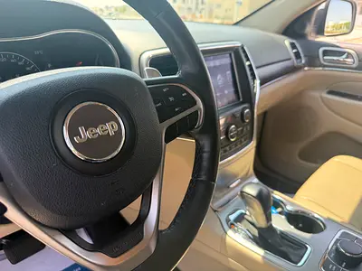2018 JEEP GRAND CHEROKEE 缩略图 11