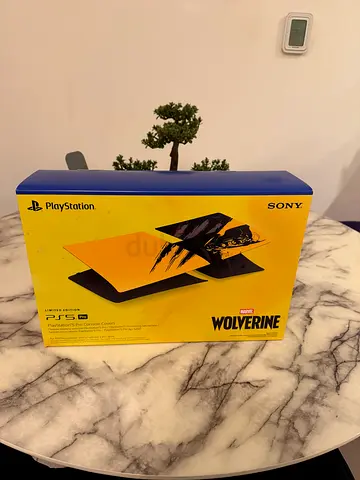 PlayStation 5 pro plates Wolverine