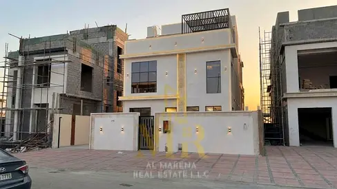 Luxury Villa for Sale in Al Helio 1 – Ajman | 5 Master Bedrooms | Private Pool | Registration & Own