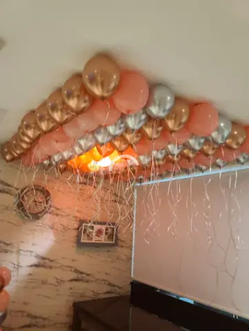Balloons decorations services Available