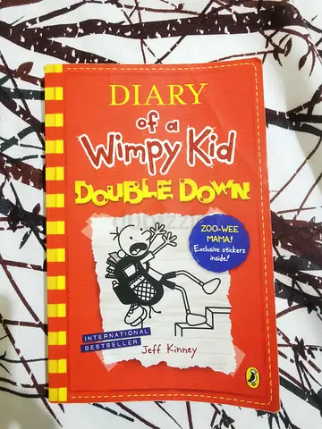 Diary of a Wimpy Kid (Back Cover) - Collection Paperback