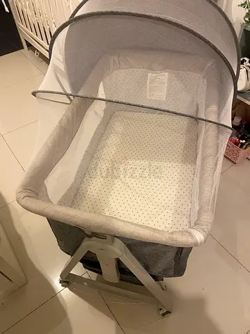 Adjustable Grey Baby Bassinet/Cradle with Mosquito Net and Storage