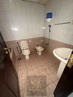 English: 3BR Apartment in Al Majaz 1 Prime Location with Maid’s Room, Free Gym and Parking